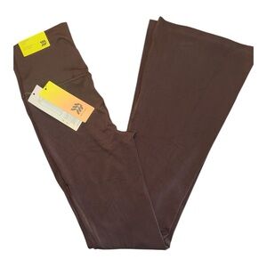 Brown bootleg leggings size‎ small NWT